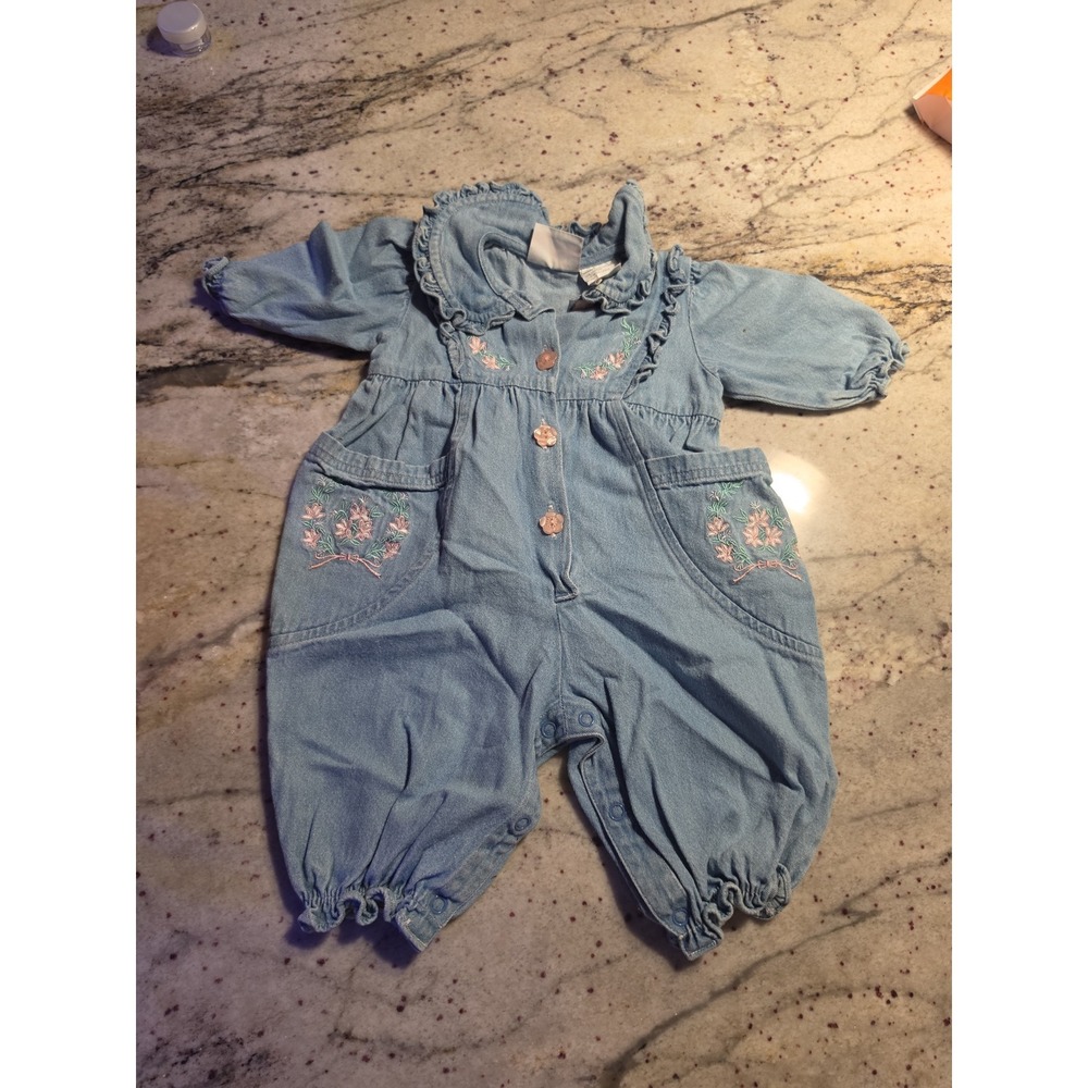 Vintage jean ruffled romper snap bottom 6-9m small steps